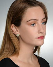 Kiska Pearl Stud Earrings