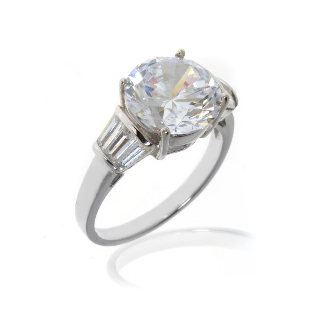 14K White Gold Round /Baguette Cut Ring
