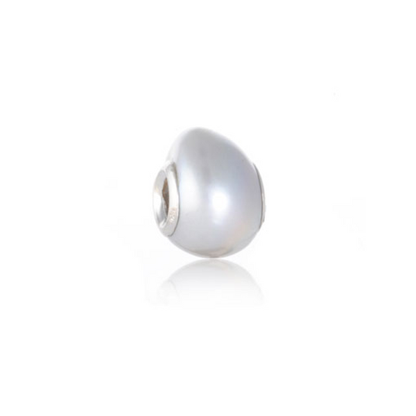 ME ME™ Light Gray Pearl Charm