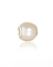 ME ME™ Kiska Pearl Charm