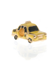 ME ME™ Taxi Cab Charm