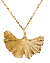 Goldtone Ginko Pendant with a 30" Chain Necklace